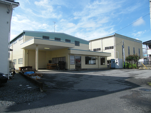 栃木県足利市 工場の屋根に太陽光発電を設置